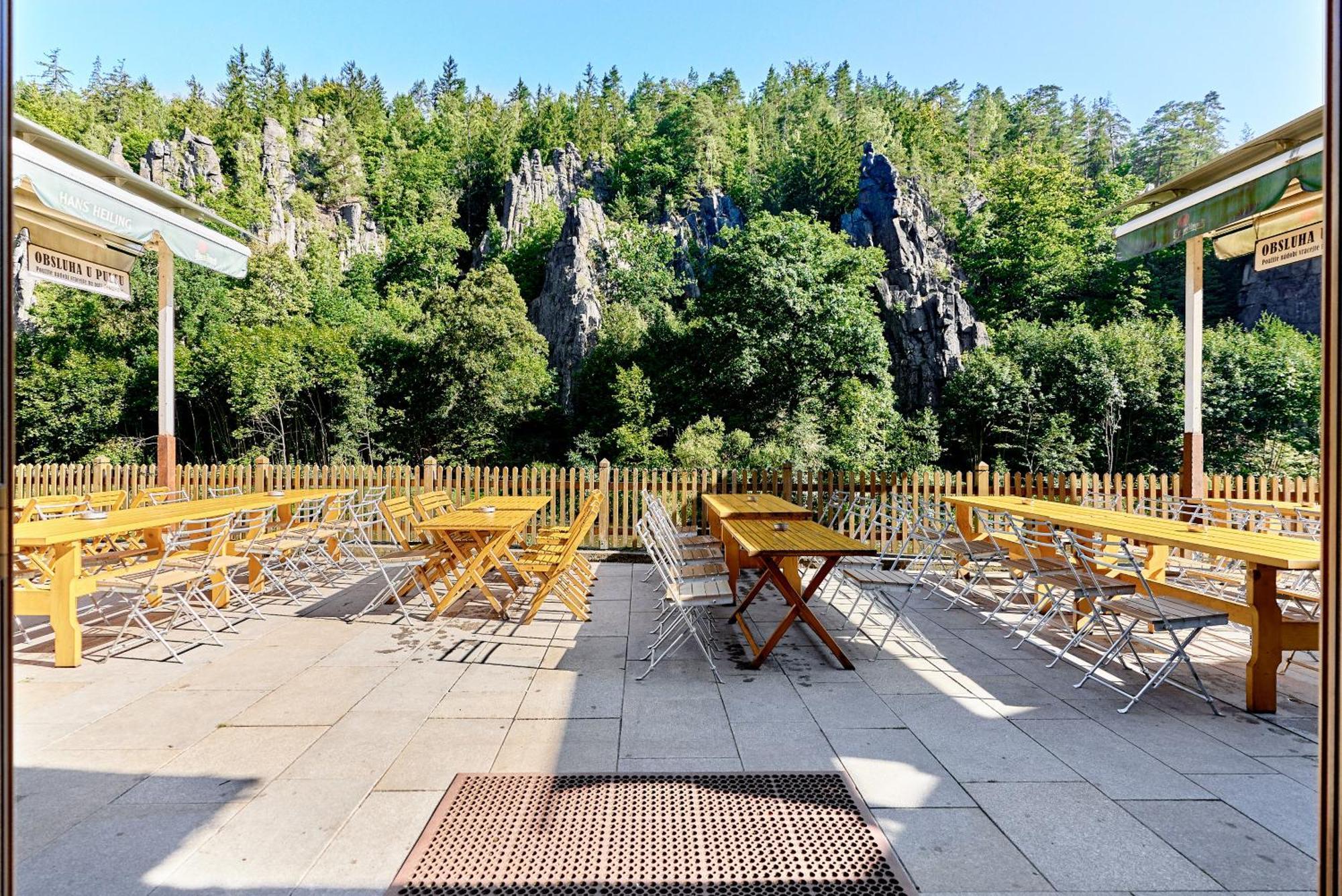 Apartmany Svatosske Skaly Loket Exterior photo