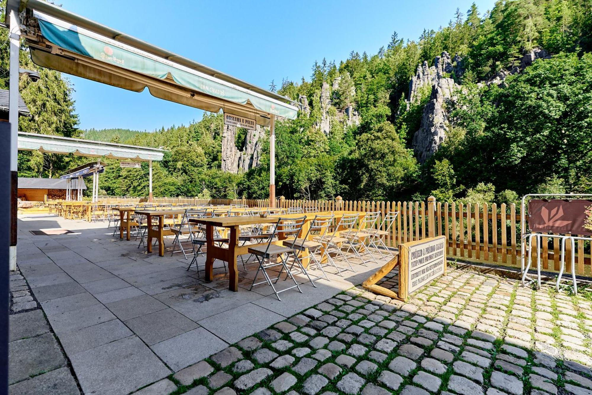 Apartmany Svatosske Skaly Loket Exterior photo